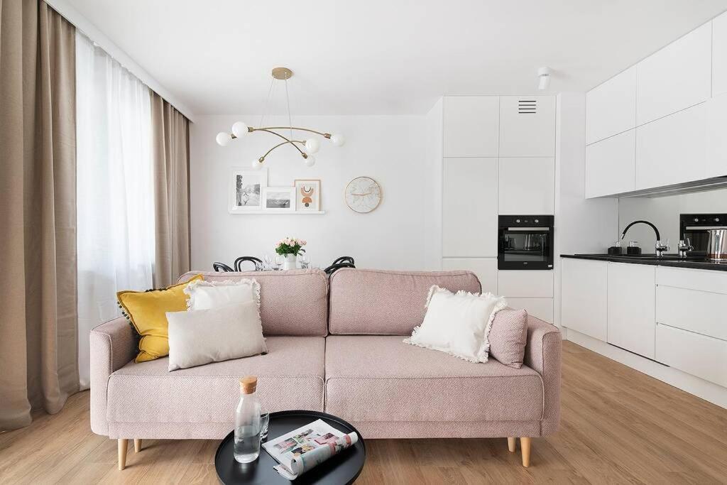 Easy Rent Apartments - Centrum 2 لوبلين المظهر الخارجي الصورة